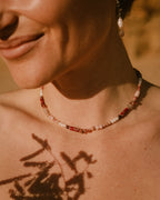 Salty blush necklace