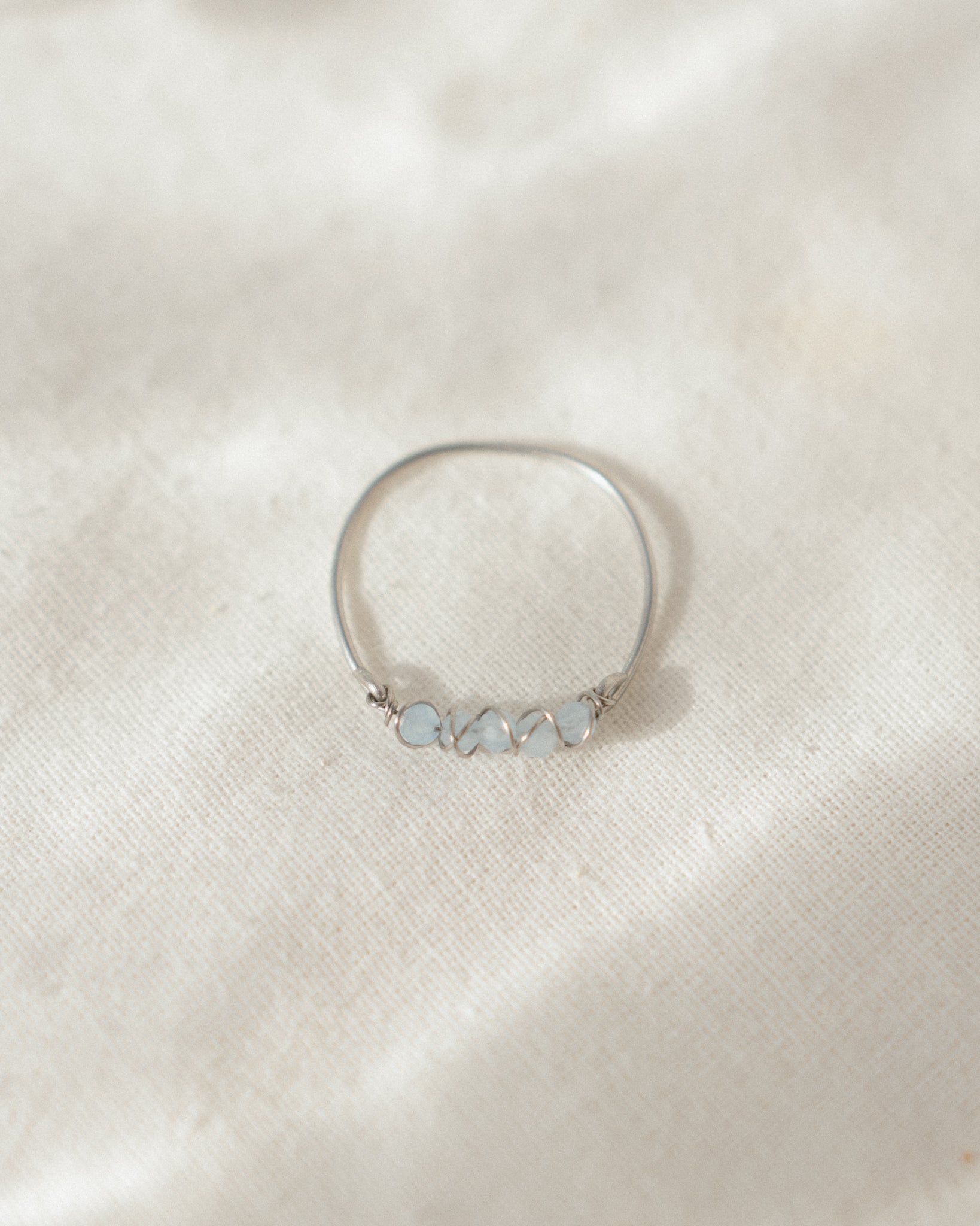 Twist of Light Ring
