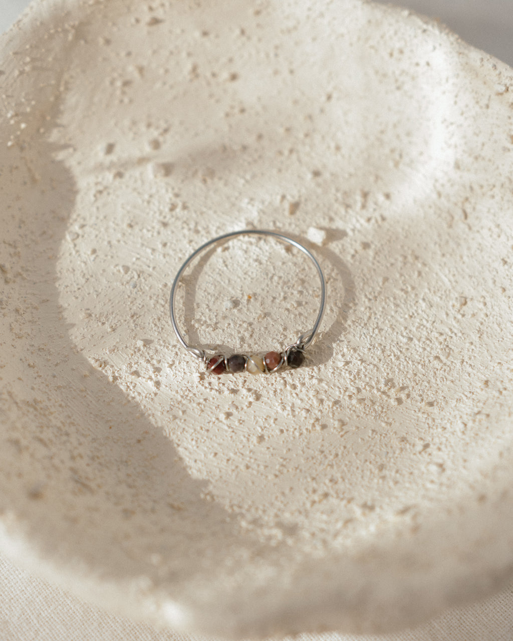 Twist of Light Ring