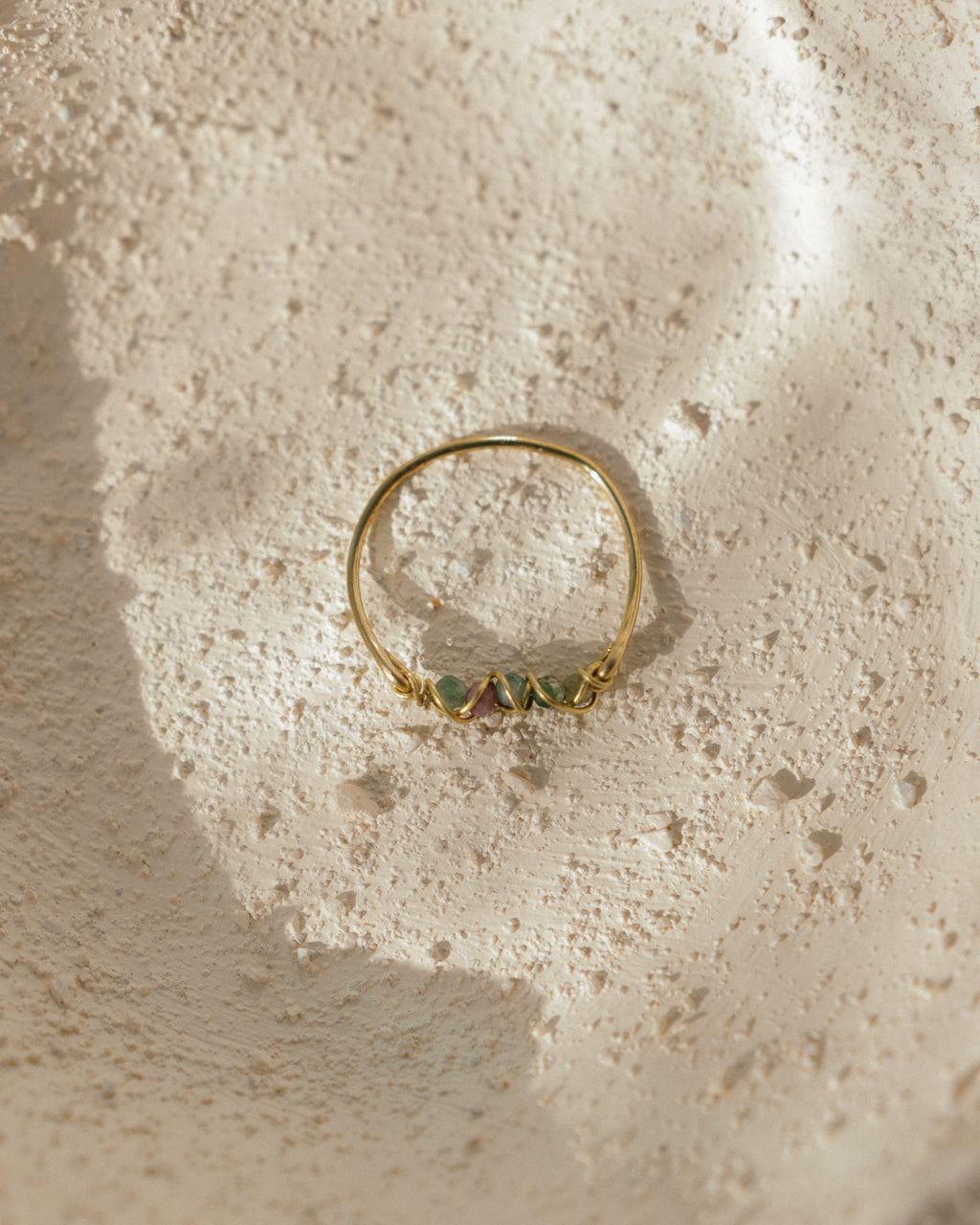 Twist of Light Ring