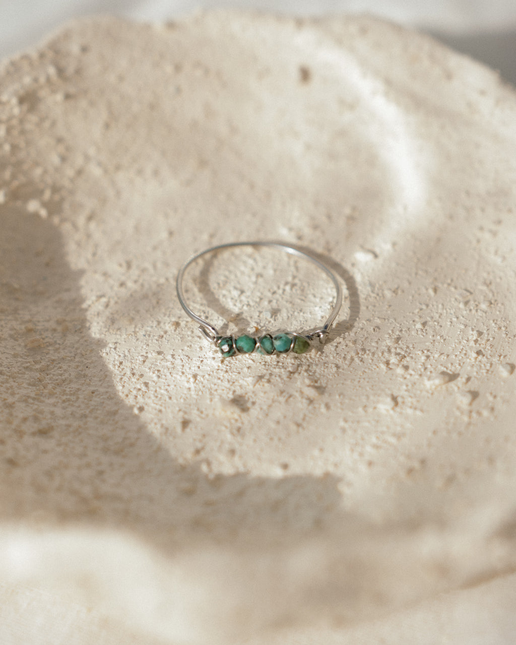 Twist of Light Ring
