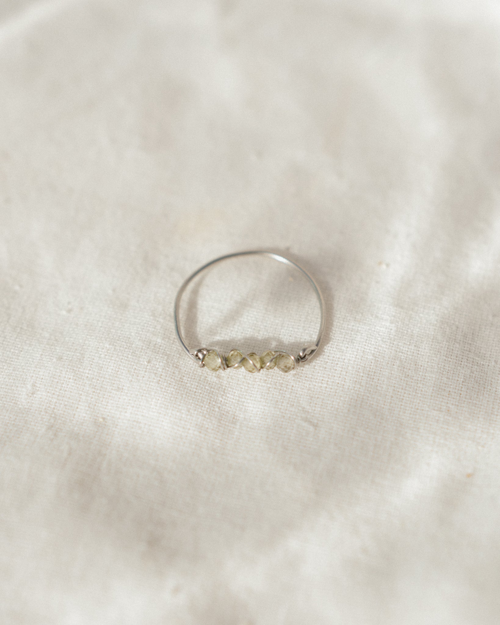Twist of Light Ring