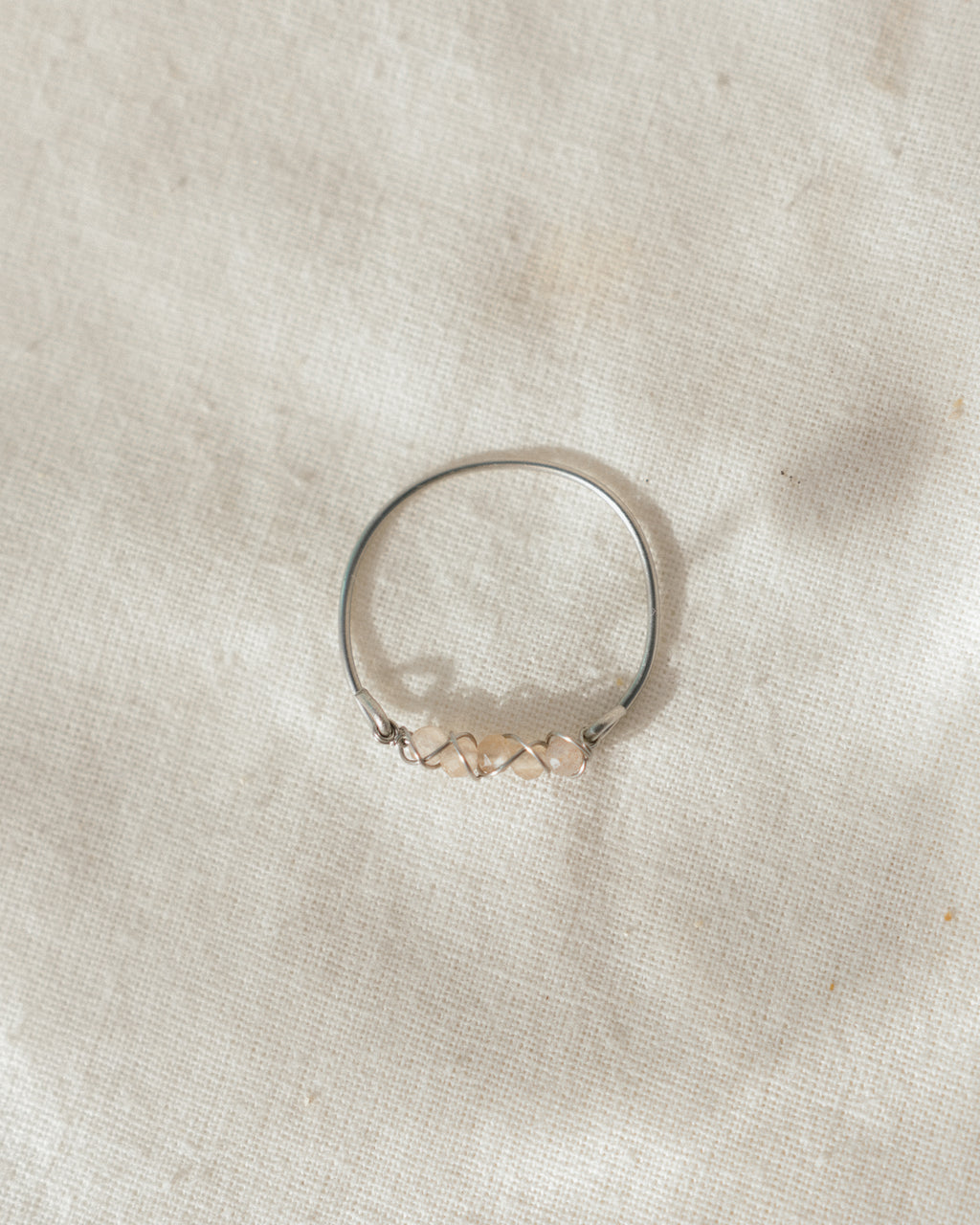 Twist of Light Ring