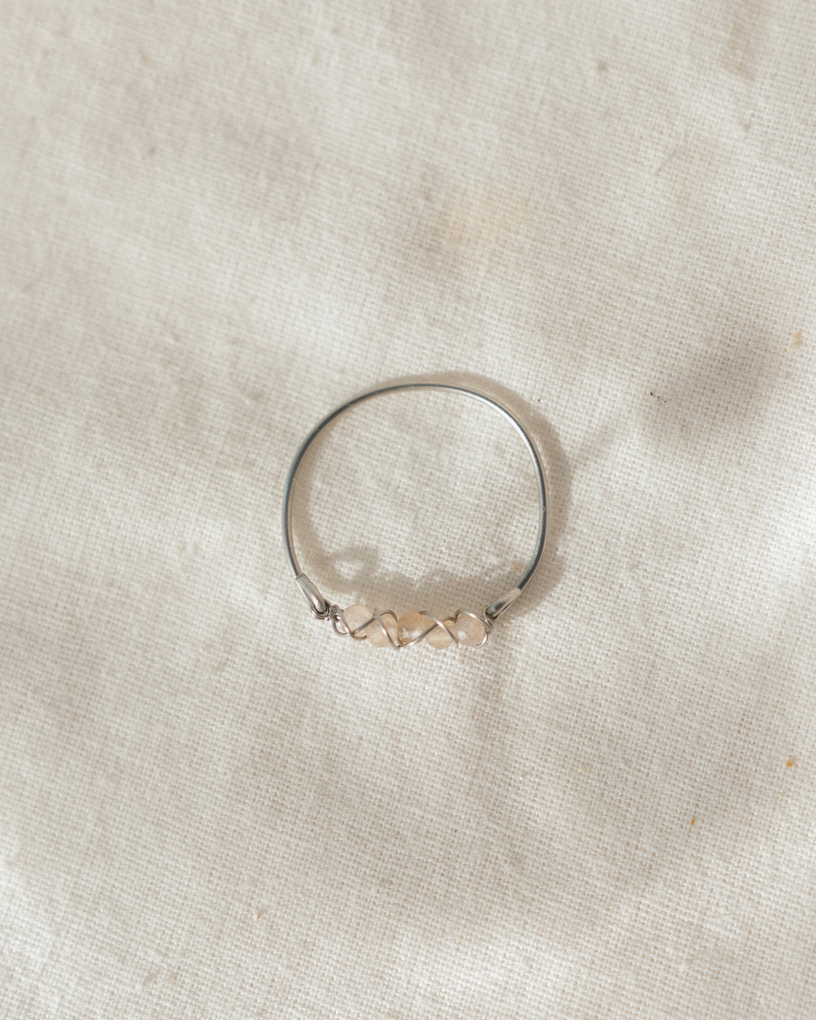 Twist of Light Ring