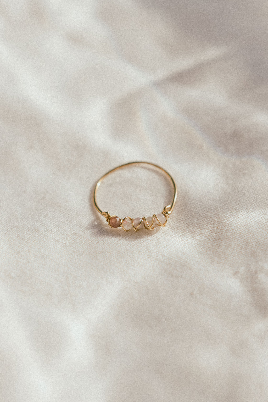 Twist of Light Ring