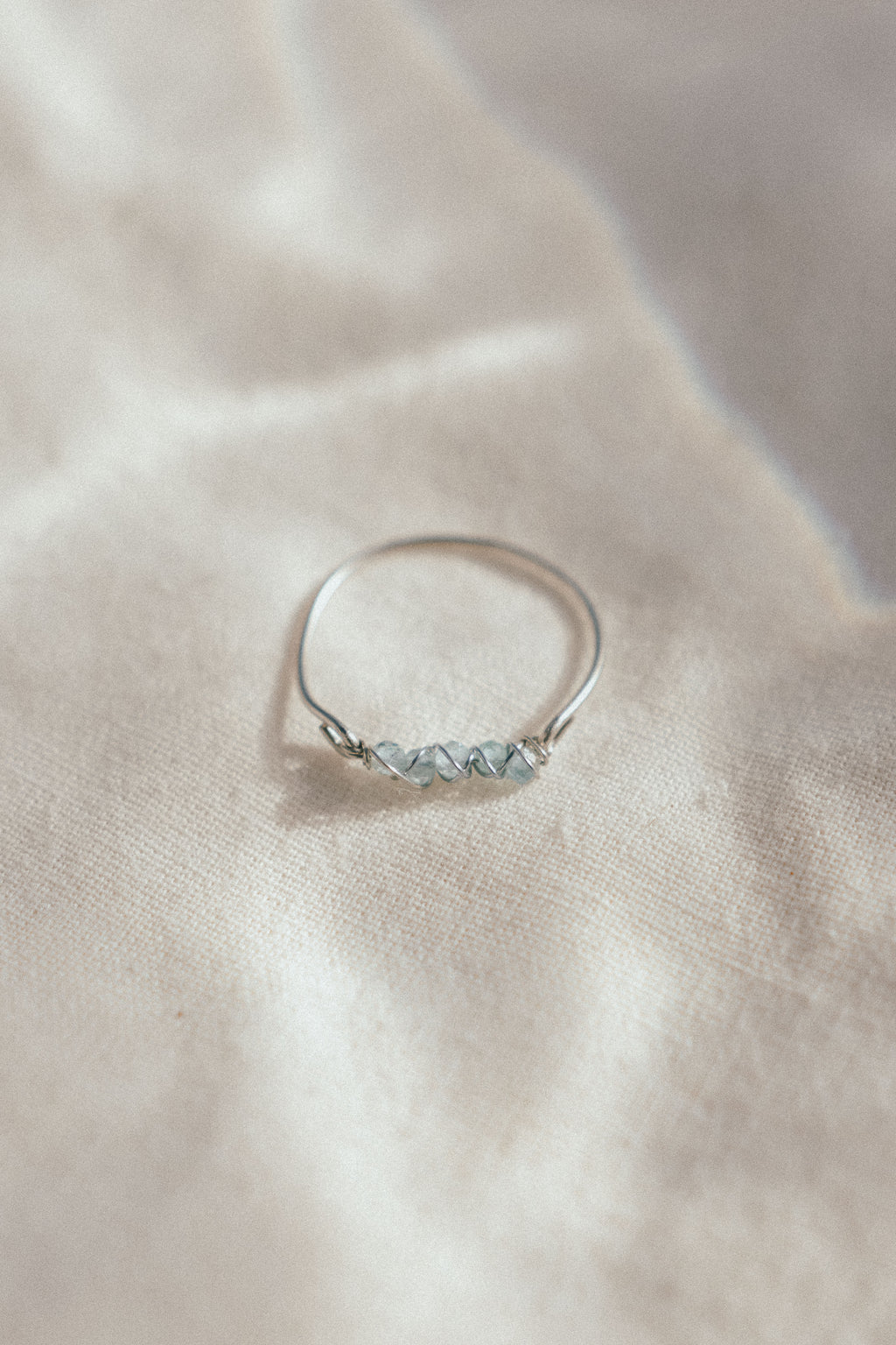 Twist of Light Ring