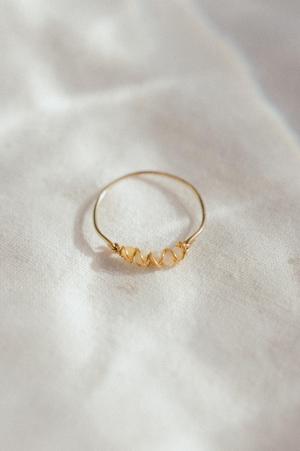 Twist of Light Ring