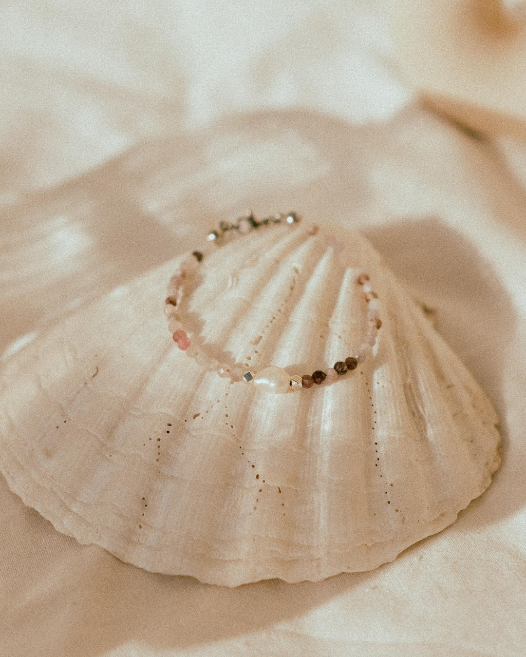 Tourmaline x Pearl