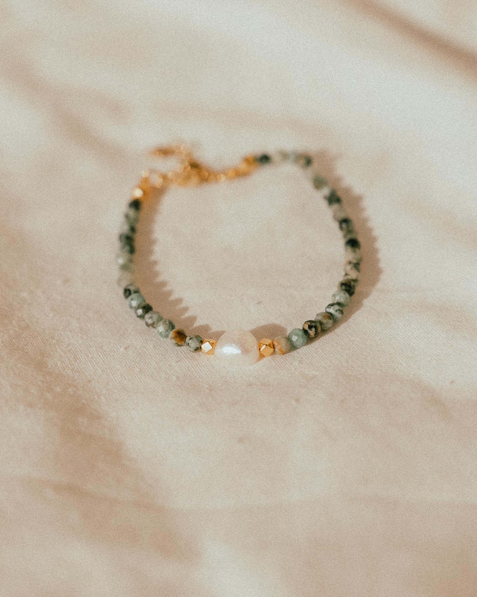 African Turquoise x Pearl