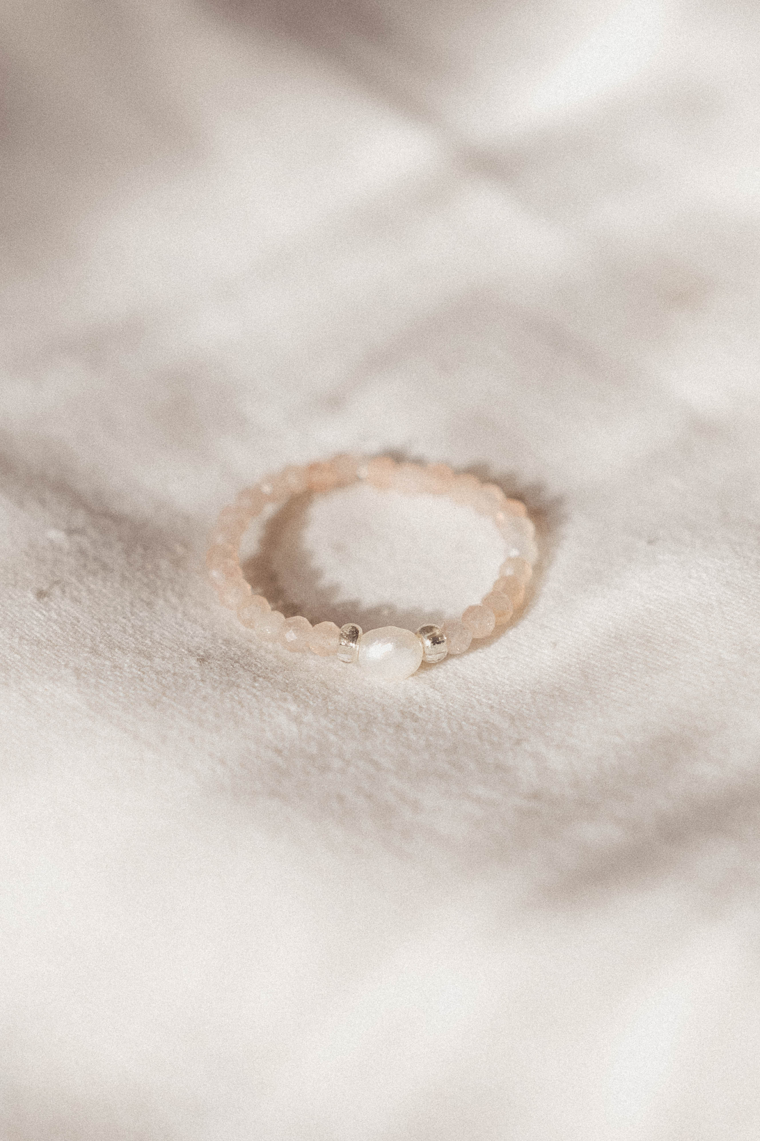 Luna Pearl Ring