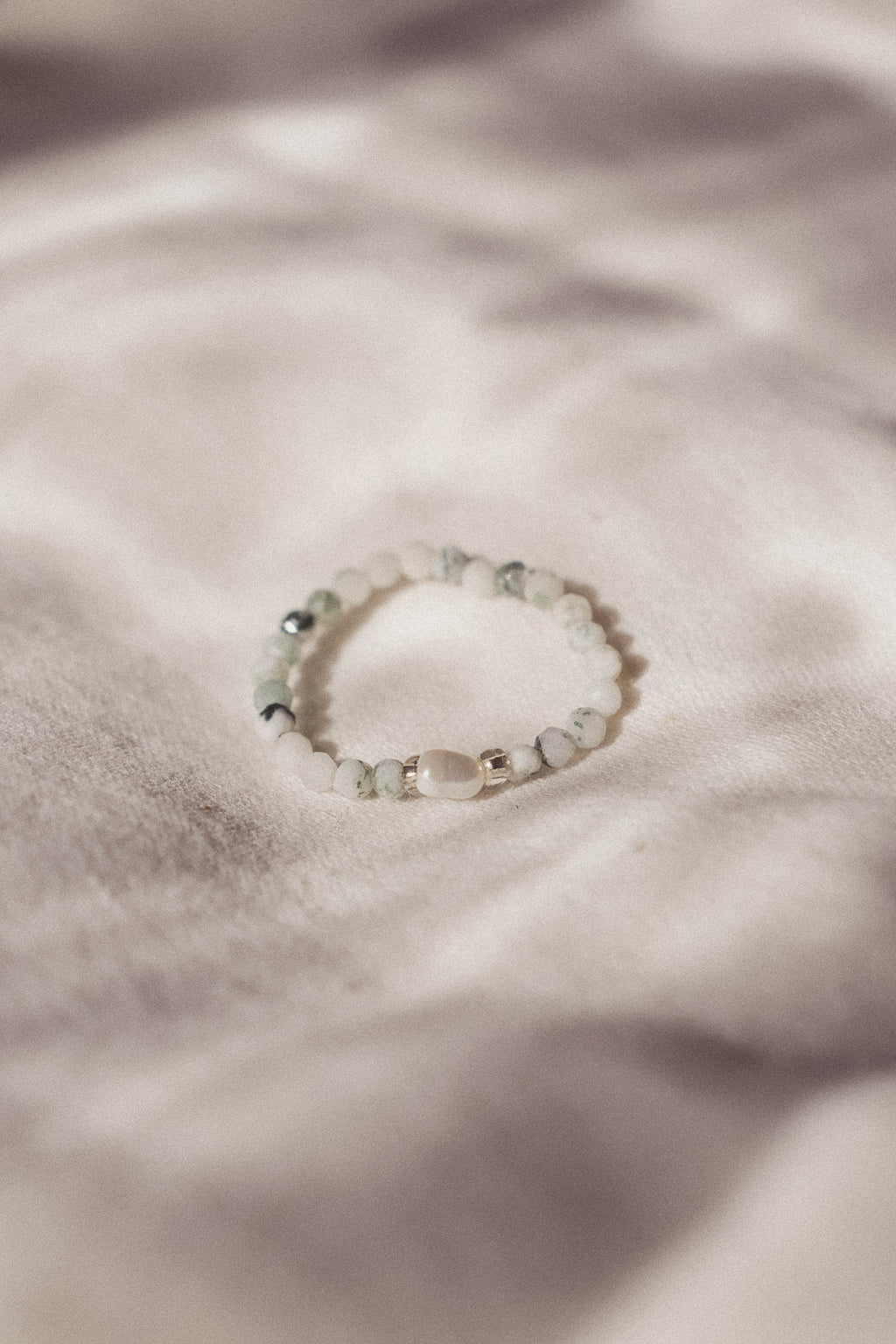 Luna Pearl Ring