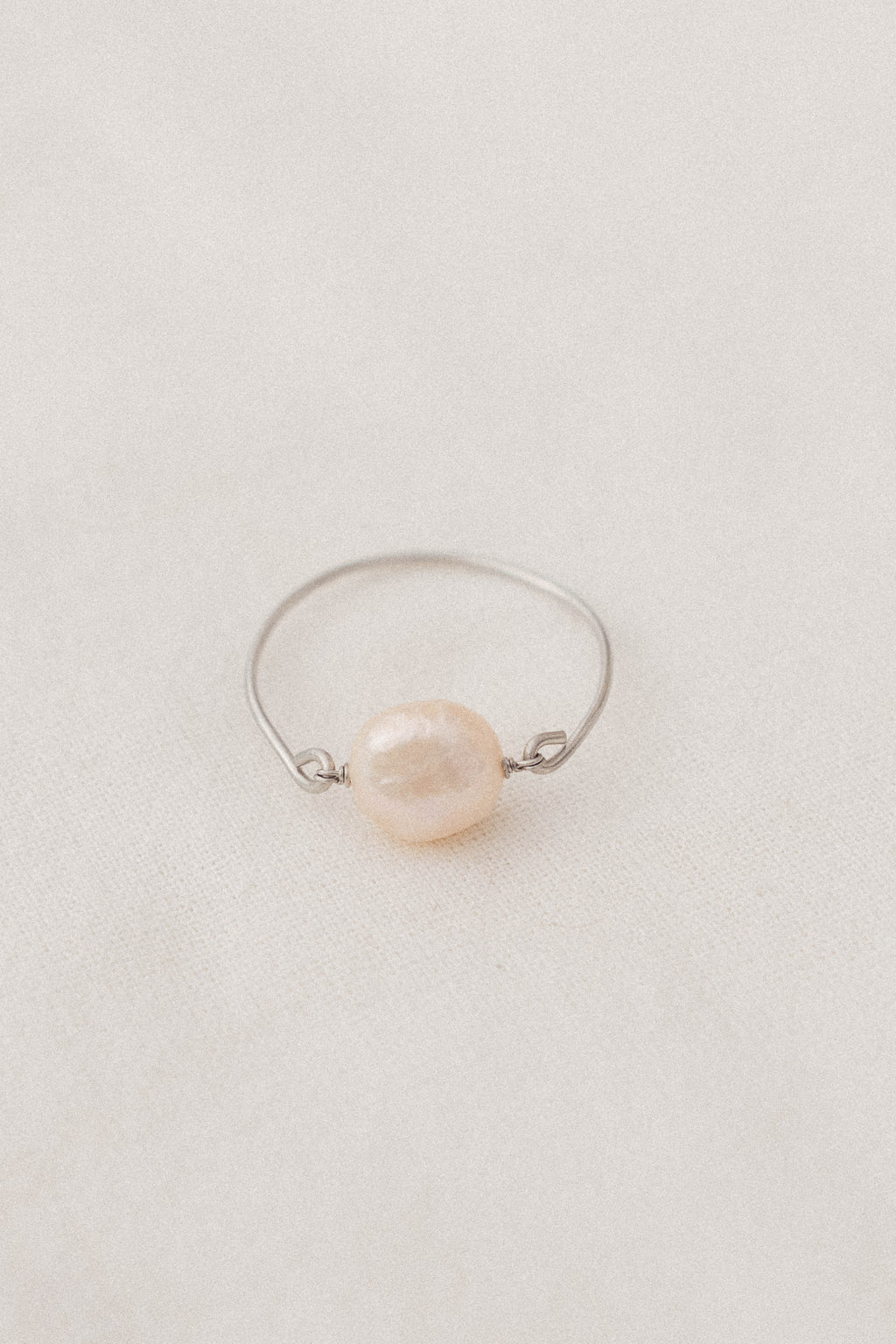 Single Freshwater Pearl Ring